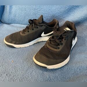 Women’s Nike Black and White Sneakers